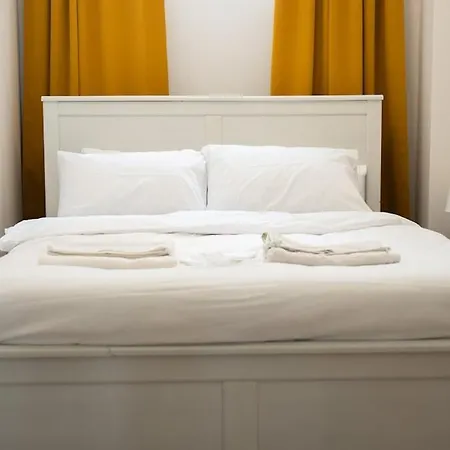 New Residence,5 Minutes To Kadikoy 3br With Ac Appartement *