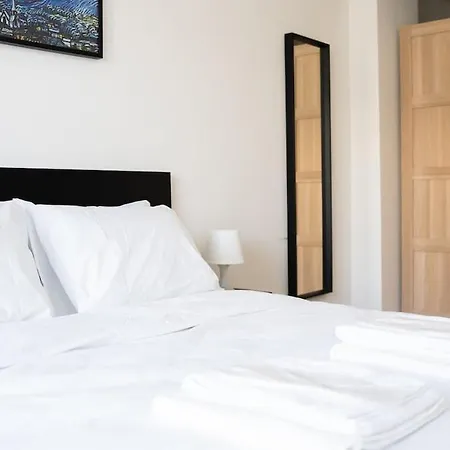 New Residence,5 Minutes To Kadikoy 3br With Ac * 伊斯坦布尔
